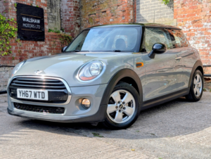 2017 MINI Hatch