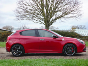 2016 Alfa Romeo Giulietta 1750 Tbi Veloce Tct Euro 6 5dr in Red — image 3