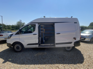 2019 Ford Transit Custom 2.0 320 Ecoblue in White — image 2