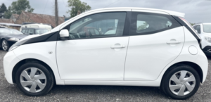 2014 Toyota Aygo 1.0 Vvt-I X-Play in White — image 4