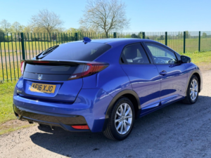 2016 Honda Civic 1.6 I-Dtec Sr Euro 6 (s/s) 5dr in Blue — image 6