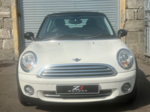2007 MINI Hatch 1.6 Cooper Hatchback 3dr Petrol Manual Euro 4 (120 Ps) in White — image 5