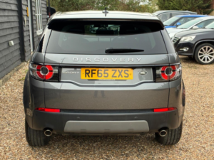 2015 Land Rover Discovery Sport 2.0 Td4 Se Tech Auto 4WD Euro 6 (s/s) 5dr in Grey — image 6