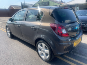 2013 Vauxhall Corsa 1.2 16v Sxi Hatchback 5dr Petrol Manual Euro 5 (a/c) (85 Ps) in Grey — image 5