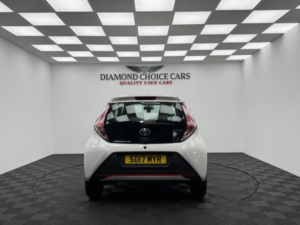 2017 Toyota Aygo 1.0 Vvt-I X-Play in White — image 5