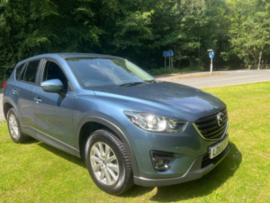 2015 Mazda Cx-5 2.2 Skyactiv-D Se-L Lux Nav in Blue — image 2