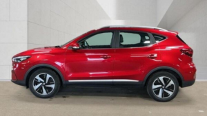 2022 MG MG Zs 72.6kwh Trophy Long Range Auto 5dr in Red — image 2