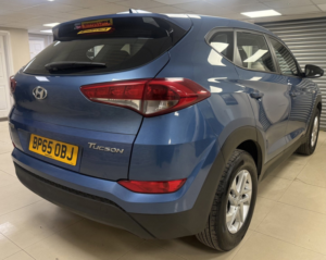 2016 Hyundai Tucson 1.7 Crdi Blue Drive S SUV 5dr Diesel Manual Euro 6 (s/s) (116 Ps) in Blue — image 4