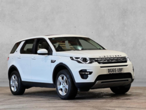 2016 Land Rover Discovery Sport 2.0 Td4 Hse 4WD Euro 6 (s/s) 5dr (5 Seat) in White — image 3