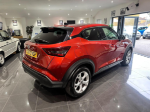 2020 Nissan Juke 1.0 Dig-T N-Connecta Euro 6 (s/s) 5dr in Red — image 5