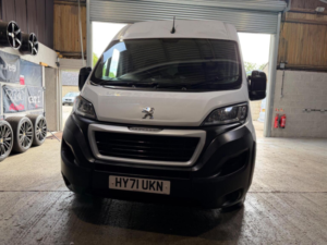 2021 Peugeot Boxer 2.2 Bluehdi 335 Professional L3 H2 Euro 6 (s/s) 5dr in White — image 6