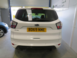 2019 Ford Kuga 1.5t Ecoboost St-Line Euro 6 (s/s) 5dr in White — image 5