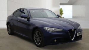 2019 Alfa Romeo Giulia 2.2 Td Super Auto Euro 6 (s/s) 4dr in Blue — image 2