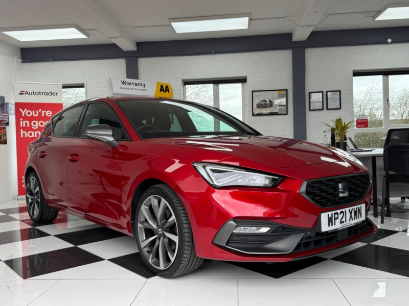 2021 SEAT Leon 1.5 Etsi Mhev Fr Sport DSG Euro 6 (s/s) 5dr in Red — image 1