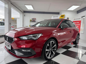 2021 SEAT Leon 1.5 Etsi Mhev Fr Sport DSG Euro 6 (s/s) 5dr in Red — image 3