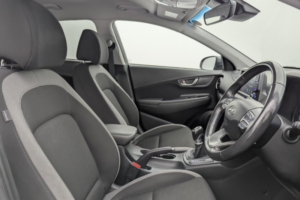 2018 Hyundai Kona 1.0 T-Gdi Blue Drive Premium SUV 5dr Petrol Manual Euro 6 (s/s) (120 Ps) in Grey — image 3