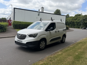 2019 Vauxhall Combo 1.6 Turbo D 2300 Edition in White — image 6