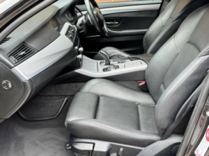2012 BMW 5 Series 2.0 520d M Sport Auto Euro 5 (s/s) 4dr in Grey — image 4