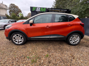 2015 Renault Captur 0.9 Tce Energy Dynamique Medianav Euro 5 (s/s) 5dr in Orange — image 4
