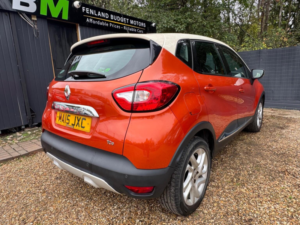 2015 Renault Captur 0.9 Tce Energy Dynamique Medianav Euro 5 (s/s) 5dr in Orange — image 6