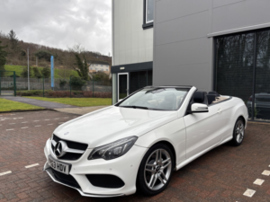 2013 Mercedes-Benz E Class 2.1 E220d Amg Line Edition in White — image 2