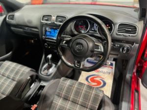 2011 Volkswagen Golf 2.0 Tsi Gti DSG Euro 5 5dr in Red — image 2