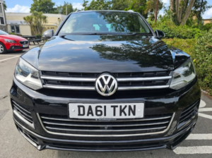 2011 Volkswagen Touareg 3.0 Tdi V6 Bluemotion Tech Altitude in Black — image 4