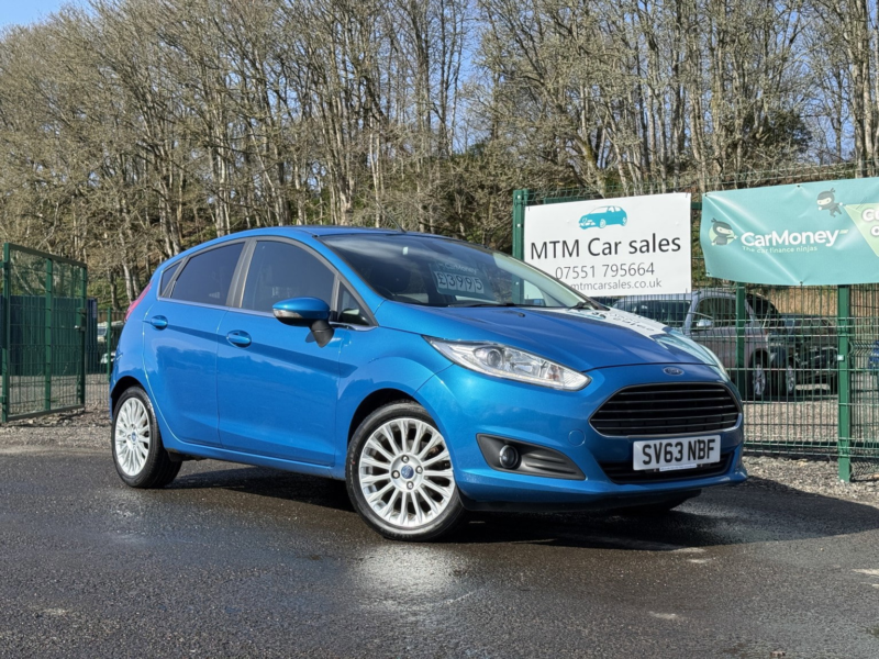 2013 Ford Fiesta 1.5 Tdci Titanium Hatchback 5dr Diesel Manual Euro 5 (75 Ps) in Blue — image 1