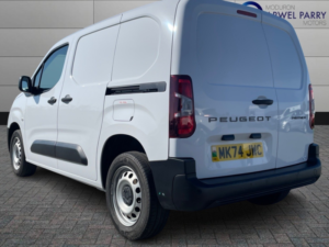 2024 Peugeot Partner 1.5 Bluehdi 1000 Professional in White — image 5
