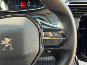 2020 Peugeot 208 1.2 Puretech Allure Euro 6 (s/s) 5dr in Black — image 6