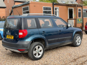 2013 Skoda Yeti 1.2 Tsi S DSG Euro 5 5dr in Blue — image 6