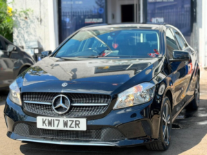 2017 Mercedes-Benz A Class 1.6 A180 Se 7g-Dct Euro 6 (s/s) 5dr in Black — image 4