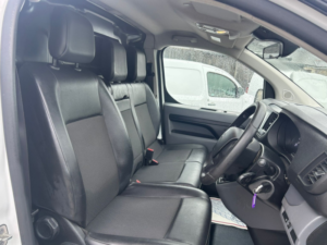 2021 Citroen Dispatch 1.5 Bluehdi 1000 Enterprise M in White — image 3