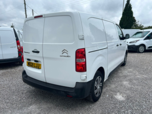 2021 Citroen Dispatch 1.5 Bluehdi 1000 Enterprise M in White — image 5
