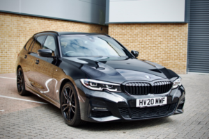 2020 BMW 3 Series 2.0 320d M Sport Touring in Black — image 6