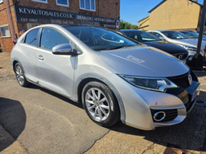 2016 Honda Civic 1.6 I-Dtec Sr Hatchback 5dr Diesel Manual Euro 5 (s/s) (120 Ps) in Silver — image 2
