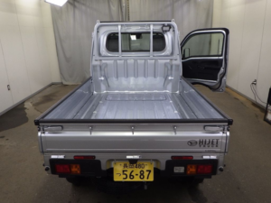 2025 Daihatsu Hijet Truck 4WD in Silver — image 6