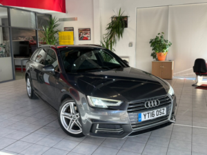 2016 Audi A4 Avant 2.0 Tfsi S Line in Grey — image 2