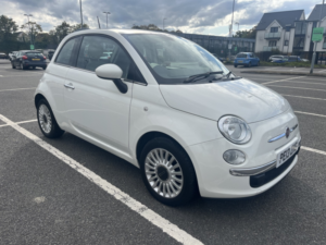 2013 Fiat 500 1.2 Lounge in White — image 4