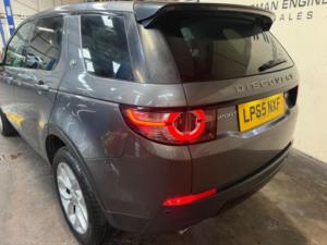 2016 Land Rover Discovery Sport 2.0 Td4 Hse 4WD Euro 6 (s/s) 5dr in Grey — image 5