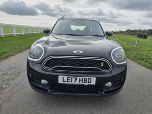 2017 MINI Countryman 1.5 7.6kwh Cooper Se Auto All4 Euro 6 (s/s) 5dr in Black — image 3