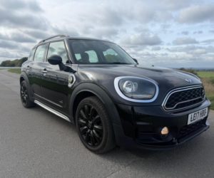 2017 MINI Countryman 1.5 7.6kwh Cooper Se Auto All4 Euro 6 (s/s) 5dr in Black — image 6