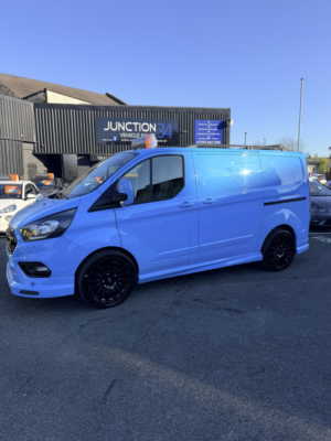2019 Ford Transit Custom 2.0 320 Ecoblue in Blue — image 2