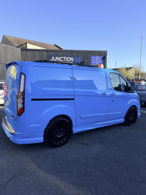 2019 Ford Transit Custom 2.0 320 Ecoblue in Blue — image 6