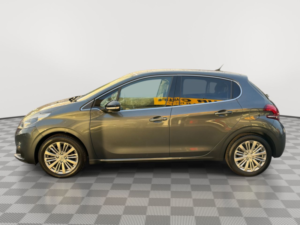 2017 Peugeot 208 1.2 Puretech Allure Hatchback 5dr Petrol Manual Euro 6 (s/s) (82 Ps) in Grey — image 5
