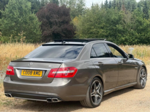2012 Mercedes-Benz E Class 5.5 E63 V8 Amg Spds Mct Euro 5 (s/s) 4dr in Grey — image 3