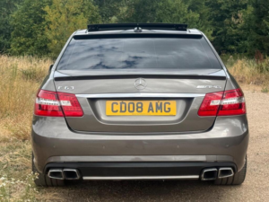 2012 Mercedes-Benz E Class 5.5 E63 V8 Amg Spds Mct Euro 5 (s/s) 4dr in Grey — image 4