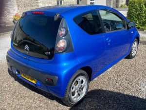 2013 Citroen C1 1.0i Vtr+ Euro 5 3dr in Blue — image 2
