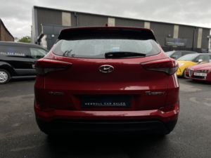 2017 Hyundai Tucson 1.6 Tucson Se 1.6 Gdi 132ps Bd in Red — image 4