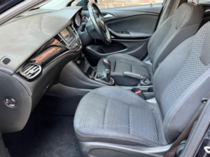 2018 Vauxhall Astra 1.0i Turbo Ecotec Sri Euro 6 (s/s) 5dr in Blue — image 5